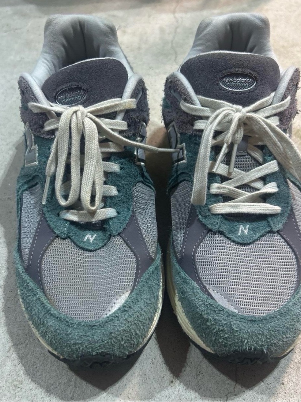 New Balance Men's Green and Gray Suede Mesh Sneakers